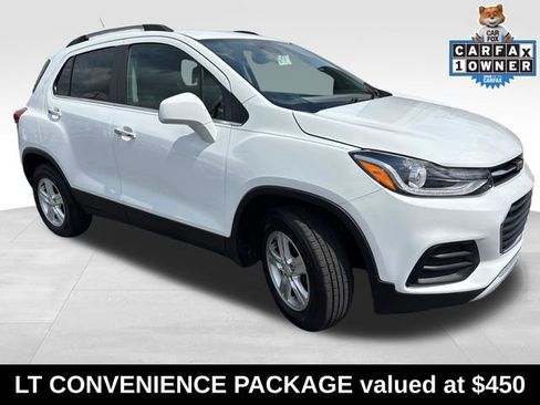 Used 2018 Chevrolet Trax LT w/ LT Convenience Package AWD/4WD image 1