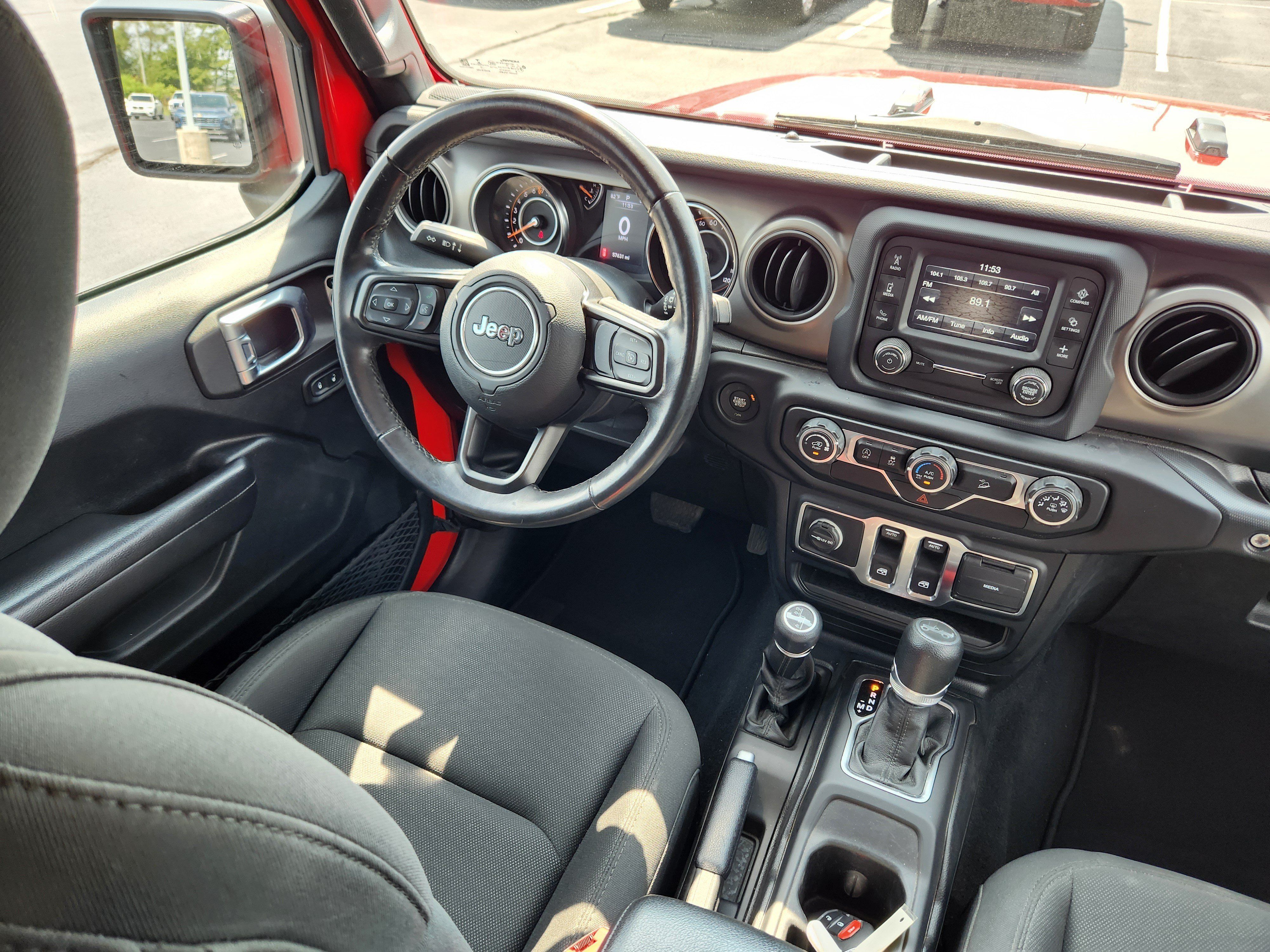 Used 2019 Jeep Wrangler Sport AWD/4WD image 14