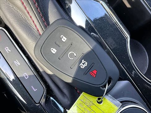 Used 2025 Chevrolet Blazer RS w/ Driver Confidence II Package image 14