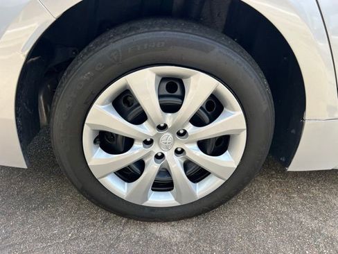 Used 2024 Toyota Corolla LE FWD image 7