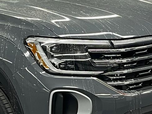 New 2026 Volkswagen Atlas SEL AWD/4WD image 40