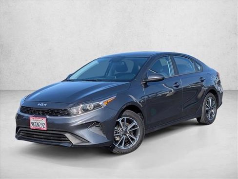 Used 2024 Kia Forte LXS FWD image 1