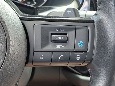 Certified 2023 Nissan Pathfinder SL AWD/4WD image 22
