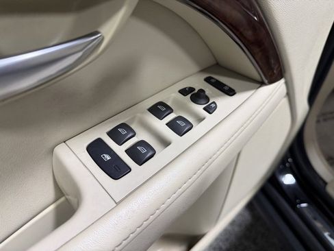 Used 2012 Volvo XC70 T6 image 20