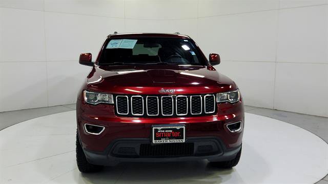 Used 2020 Jeep Grand Cherokee Laredo RWD image 2