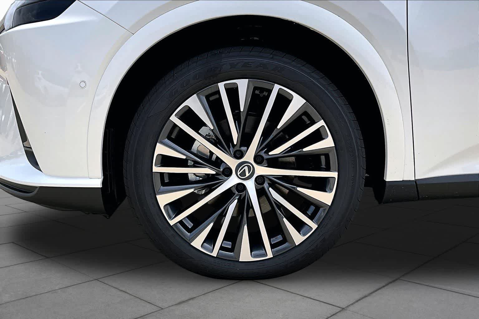 New 2026 Lexus RX 350 Premium Plus FWD image 11