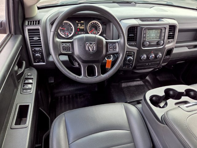 Used 2018 RAM 1500 Tradesman w/ Chrome Appearance Group AWD/4WD image 7