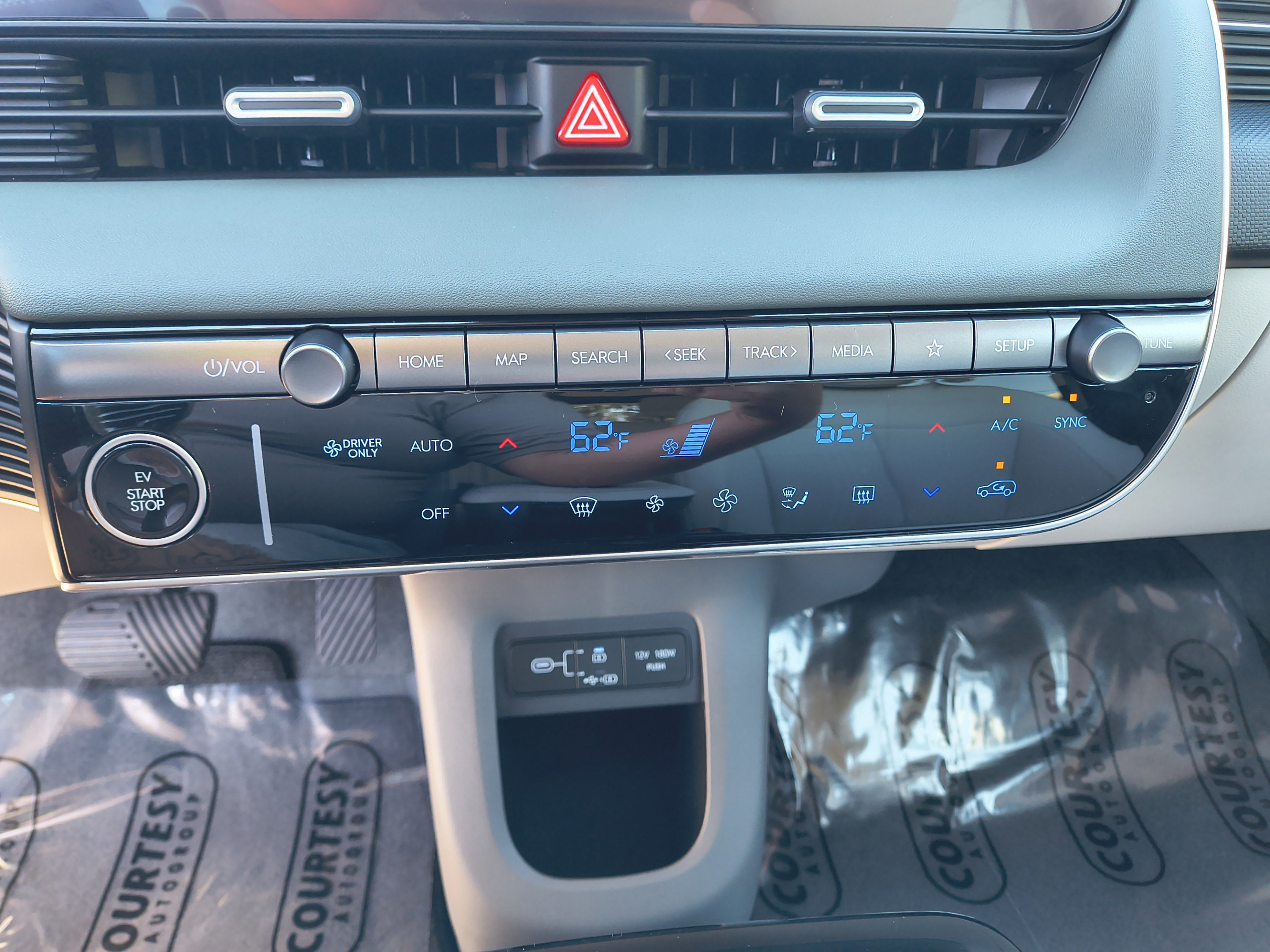 New 2027 Hyundai Ioniq 5 Limited RWD image 25