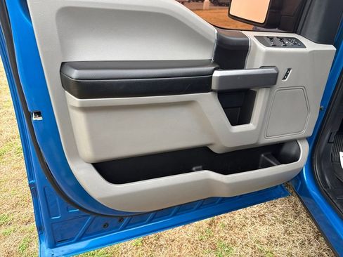 Used 2020 Ford F150 XLT image 10