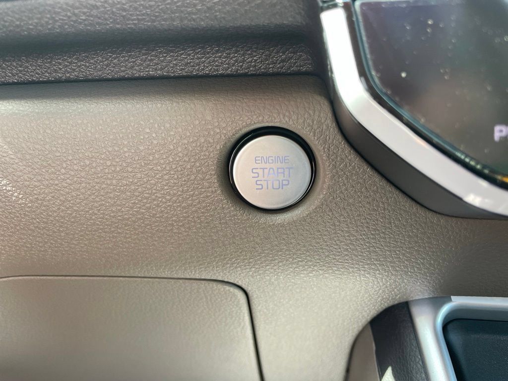 New 2027 Kia Carnival FWD image 23
