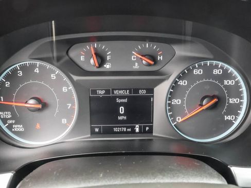 Used 2018 Chevrolet Traverse LT image 20