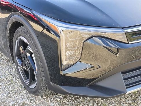 New 2026 Kia K4 GT-Line Turbo FWD image 4
