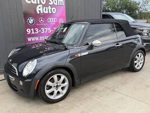 Used 2008 MINI Cooper Convertible FWD image 3