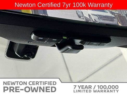 Used 2025 Nissan Armada Platinum w/ Convenience Package RWD image 47