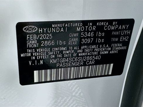 Certified 2025 Genesis G80 2.5T Advanced AWD/4WD image 26