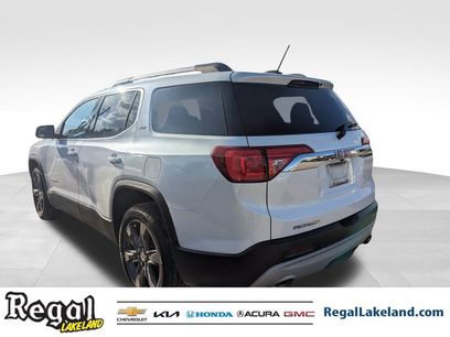 Used 2017 GMC Acadia SLT