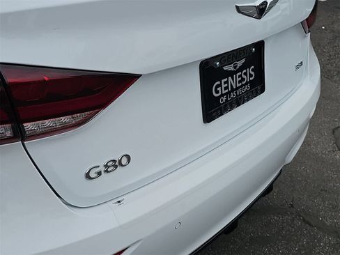 Used 2019 Genesis G80 3.3T Sport image 11