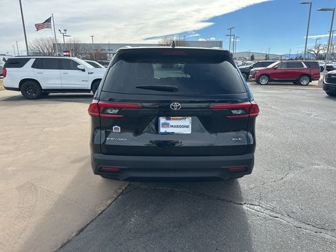 Used 2024 Toyota Grand Highlander XLE image 38