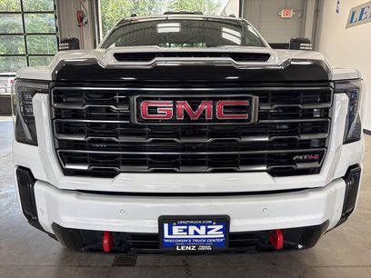 Used 2025 GMC Sierra 2500 AT4 w/ AT4 Preferred Package