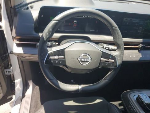 Used 2024 Nissan Ariya FWD image 19