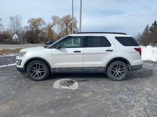Used 2017 Ford Explorer Sport video 2