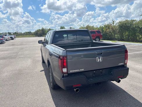Certified 2023 Honda Ridgeline RTL image 2