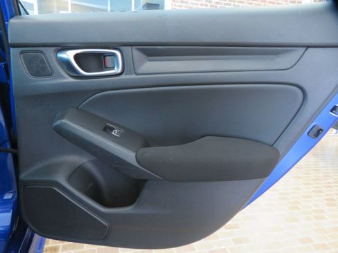 Used 2023 Honda Civic Sport image 20
