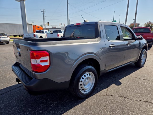 Used 2025 Ford Maverick XL w/ Equipment Group 102A AWD/4WD image 8
