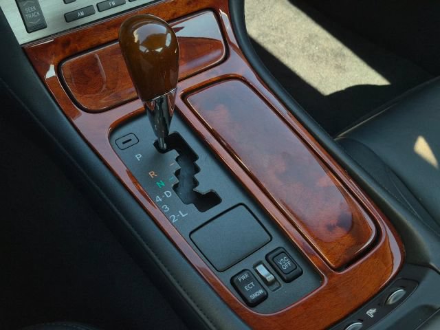 Used 2005 Lexus SC 430 Convertible RWD image 28