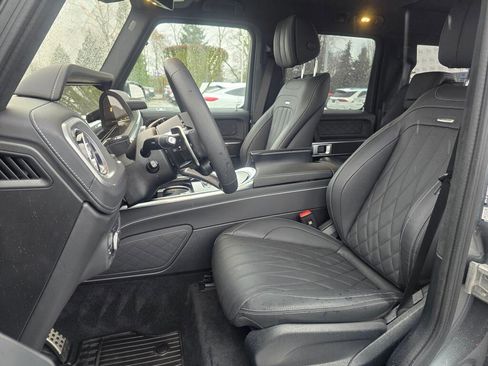 Used 2025 Mercedes-Benz G 63 AMG 4MATIC image 13