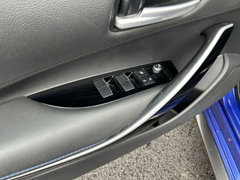 Used 2020 Toyota Corolla XSE image 23