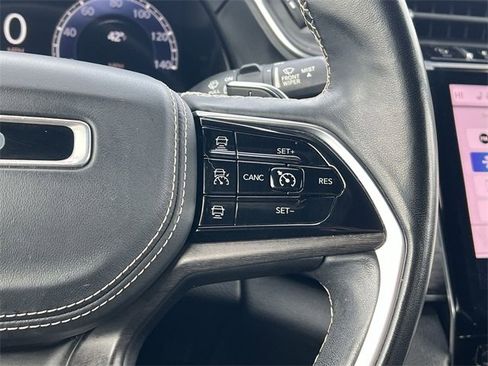 Used 2021 Jeep Grand Cherokee L Overland w/ Luxury Tech Group IV image 21