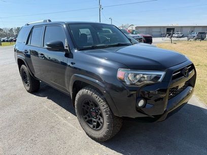 Used 2020 Toyota 4Runner SR5 Premium w/ Moonroof Package