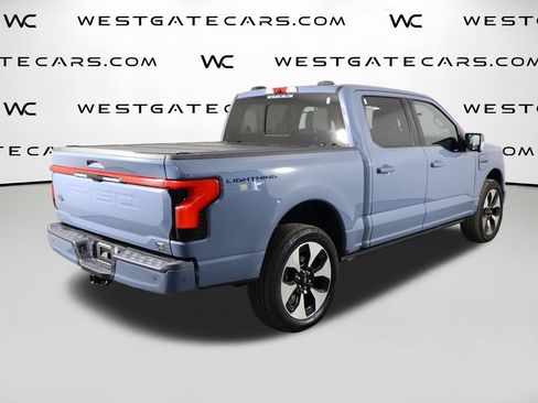 Used 2023 Ford F150 Lightning Platinum AWD/4WD image 47