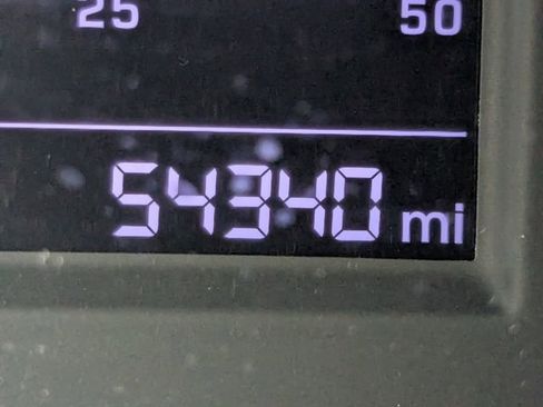 Used 2019 Hyundai Elantra SE image 25