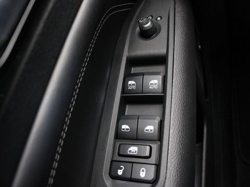 Used 2023 Jeep Compass High Altitude AWD/4WD image 25