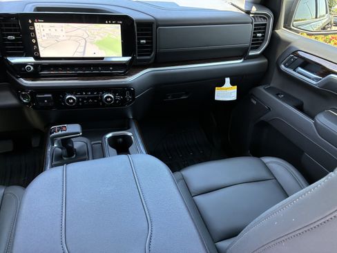 Used 2026 GMC Sierra 1500 Elevation w/ Elevation Premium Package AWD/4WD image 20