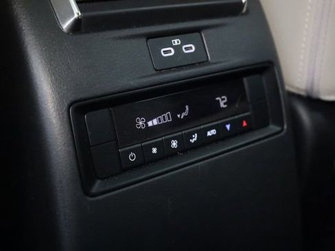 Used 2024 MAZDA CX-90 Plug-In Hybrid w/ Premium Pkg image 23