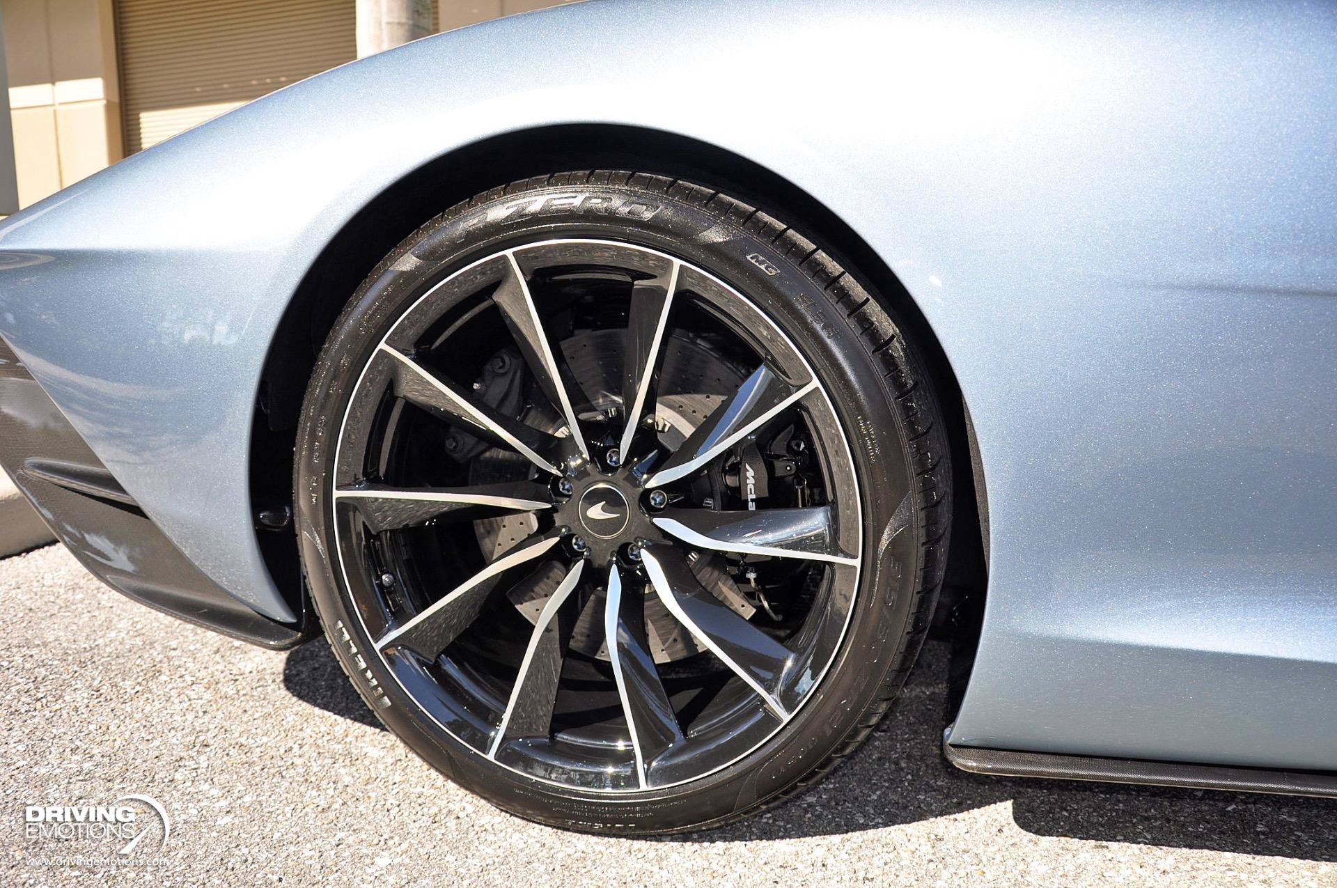 Used 2020 McLaren Speedtail RWD image 22
