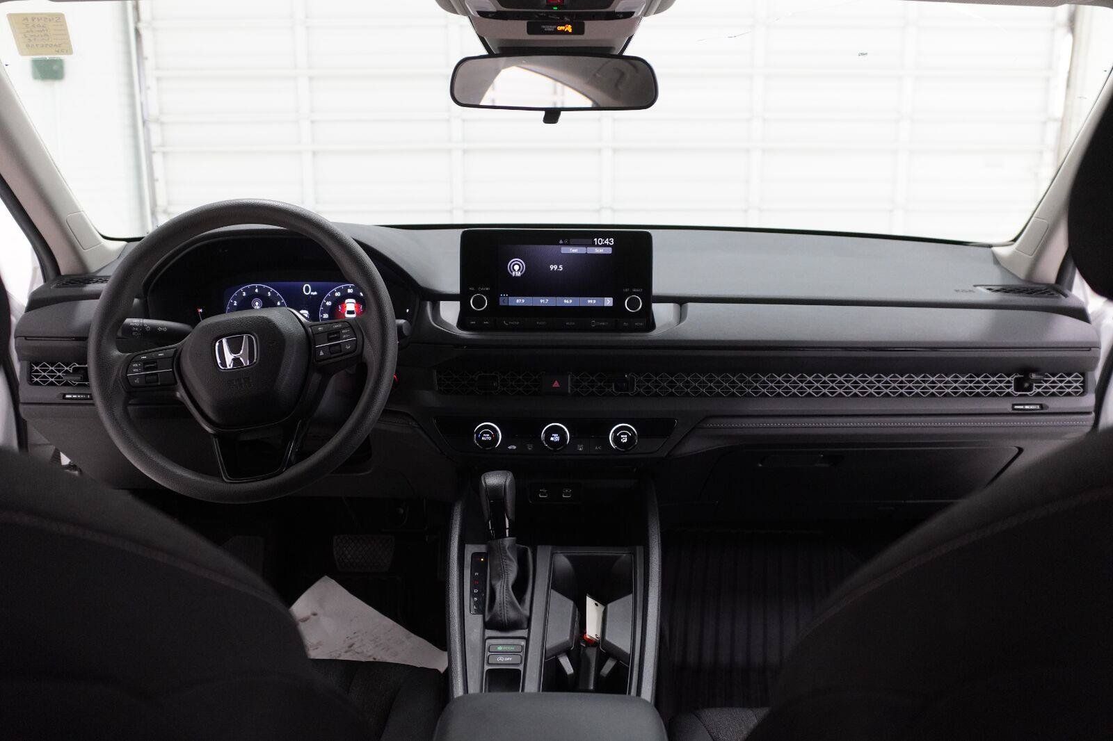 Used 2025 Honda Accord LX image 26