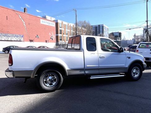 Used 2003 Ford F150 Lariat RWD image 7