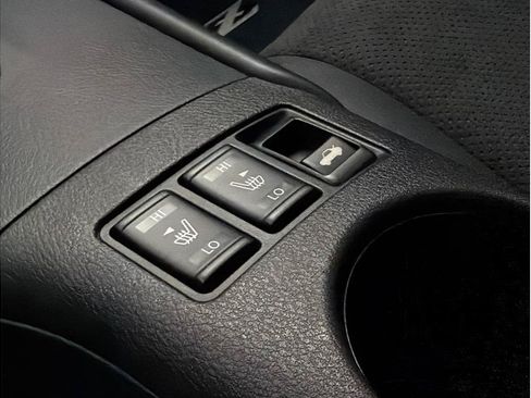 Used 2024 Nissan Z Performance w/ Floor Mat Package RWD image 18