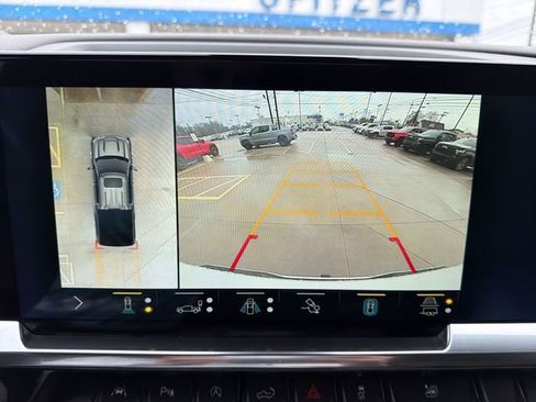 Certified 2022 Chevrolet Silverado 1500 High Country w/ High Country Premium Package image 19