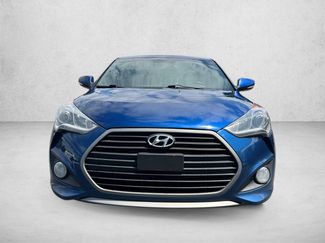 Used 2017 Hyundai Veloster Turbo FWD video 2