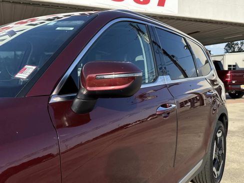 Used 2023 Kia Telluride S w/ S Sunroof Package image 6