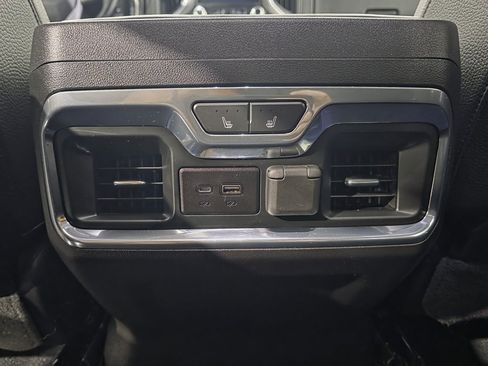Used 2019 GMC Sierra 1500 Denali image 39