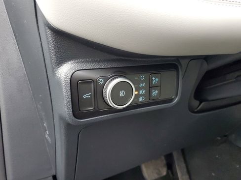 New 2026 Ford Explorer Active w/ Active Comfort Package image 13