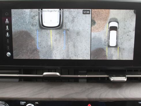 Certified 2023 Kia Carnival SX image 67