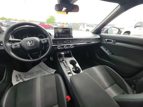 Used 2023 Honda Civic Sport image 25