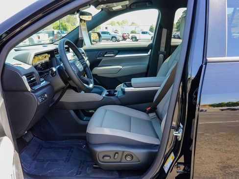 New 2026 GMC Terrain Elevation w/ Elevation Premium Package AWD/4WD image 12